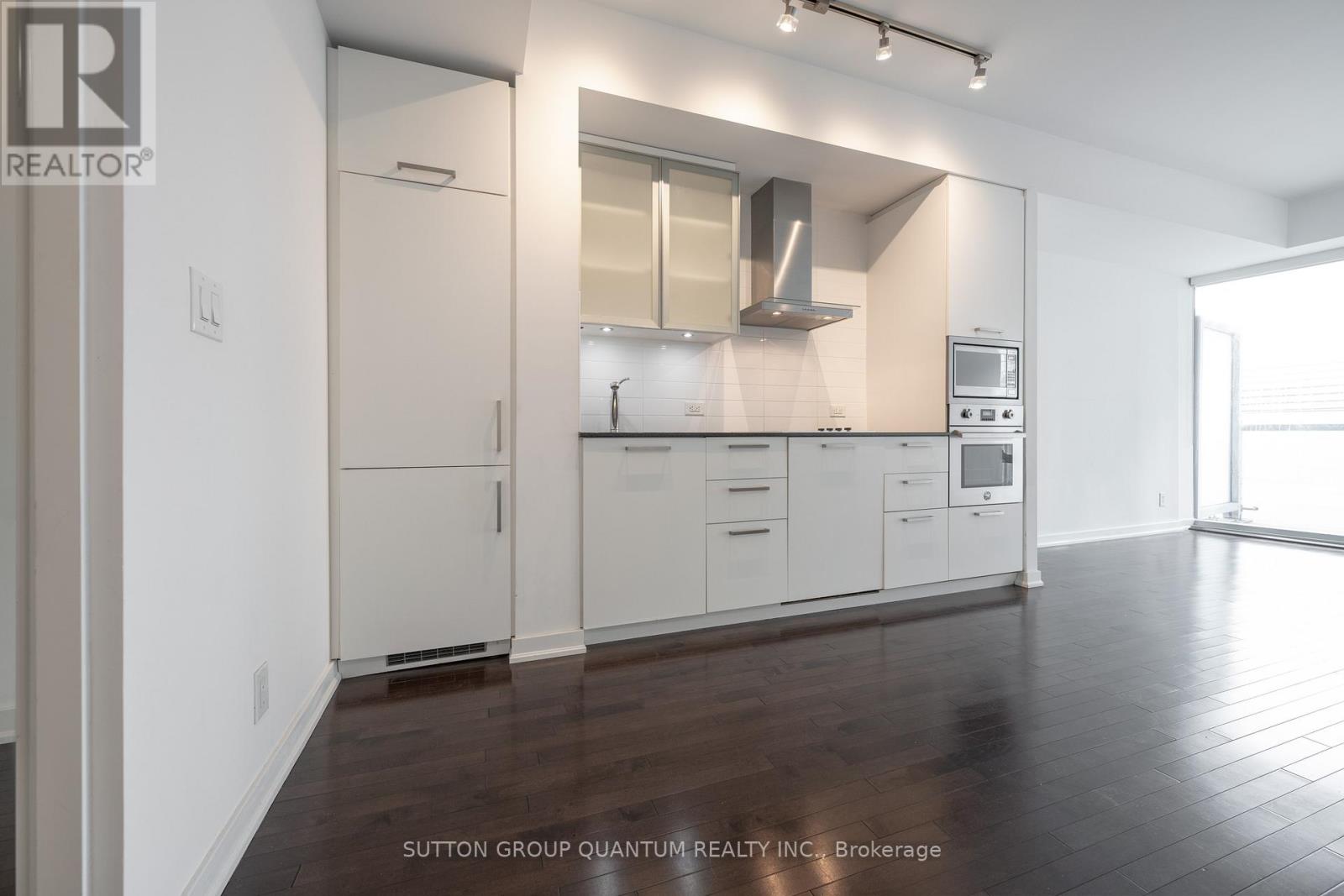 3809 - 12 York Street, Toronto, Ontario  M5J 0A9 - Photo 2 - C13161238