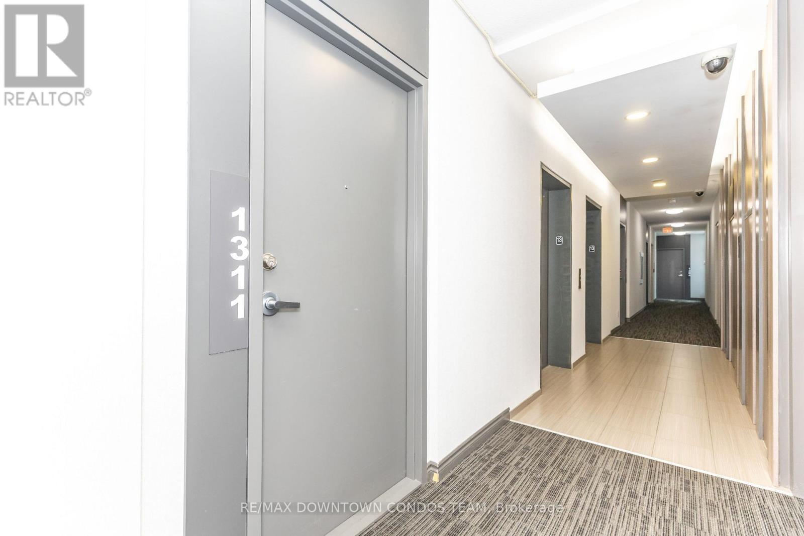 1311 - 15 Bruyeres Mews, Toronto, Ontario  M5V 0A7 - Photo 11 - C13161074