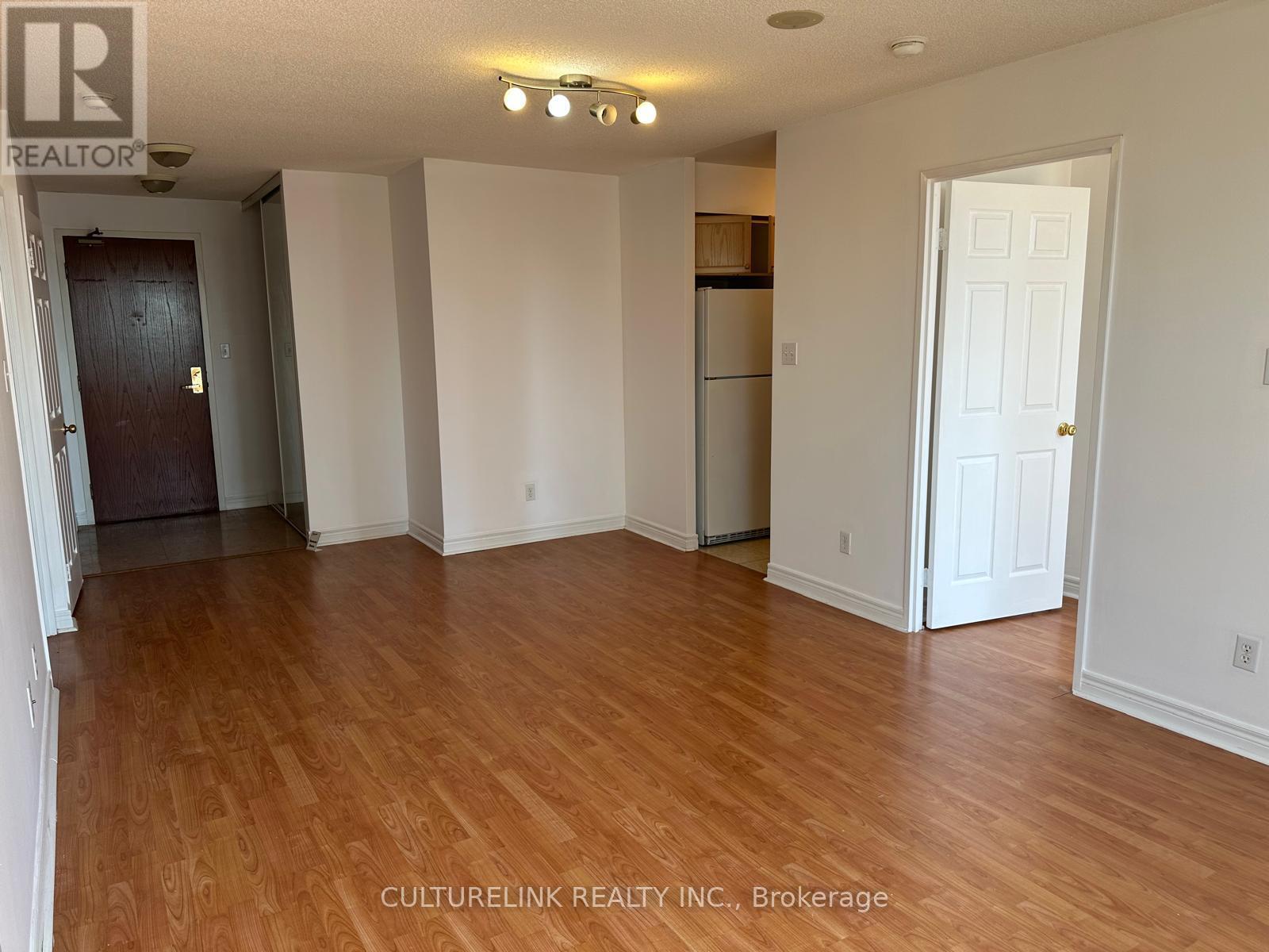 1815 - 28 Empress Avenue, Toronto, Ontario  M2N 6Z7 - Photo 2 - C13161282