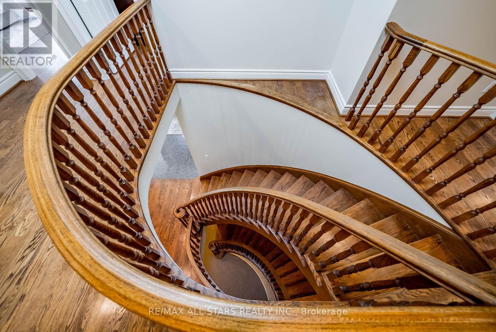 41 Deepwood Crescent, Toronto, Ontario  M3C 1N7 - Photo 21 - C13161688