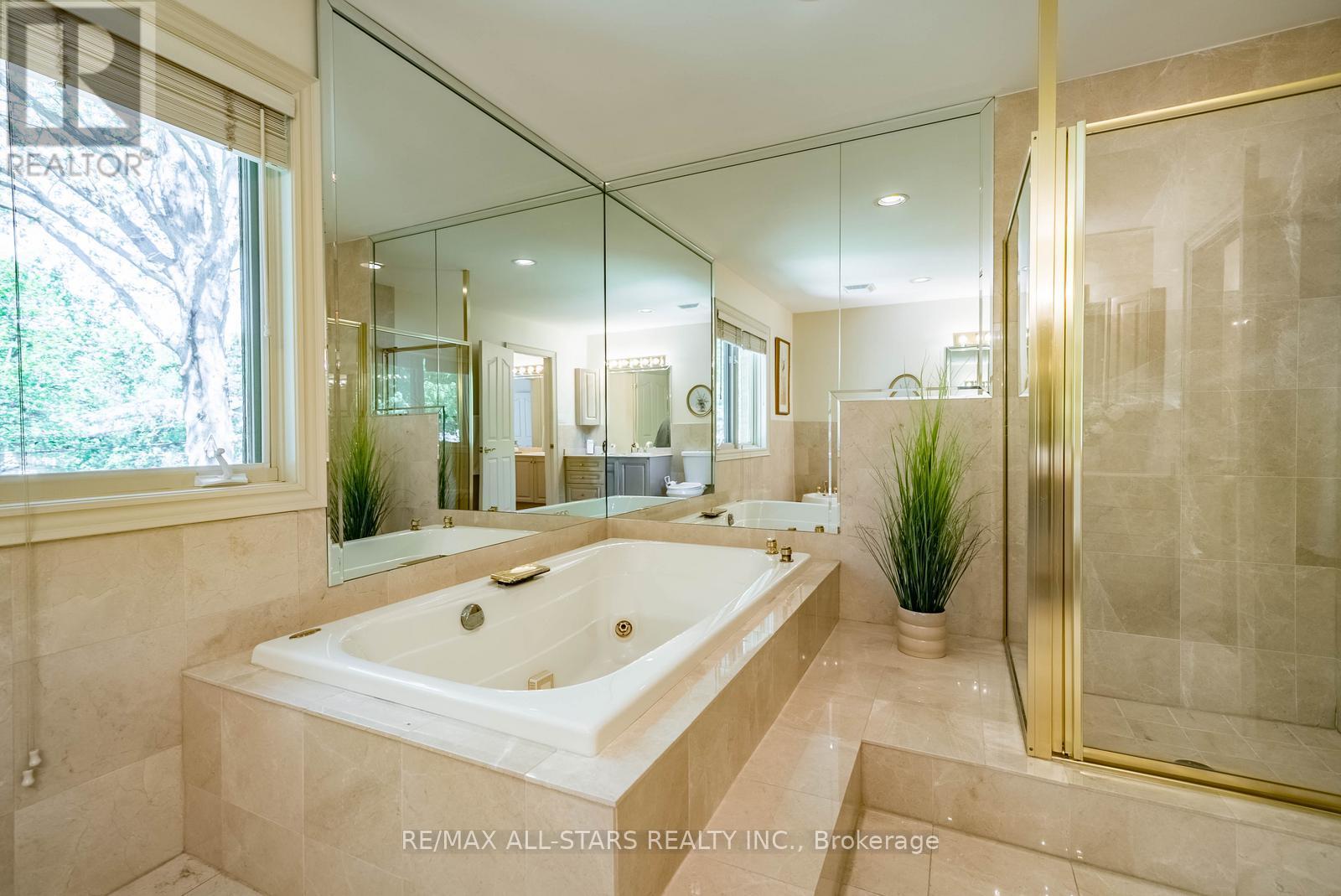 41 Deepwood Crescent, Toronto, Ontario  M3C 1N7 - Photo 29 - C13161688