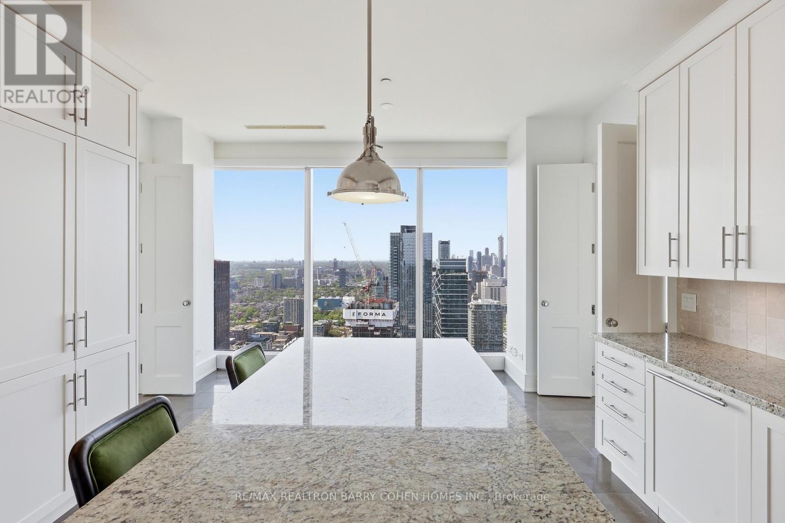 4502 - 183 Wellington Street W, Toronto, Ontario  M5V 0A1 - Photo 10 - C13161700