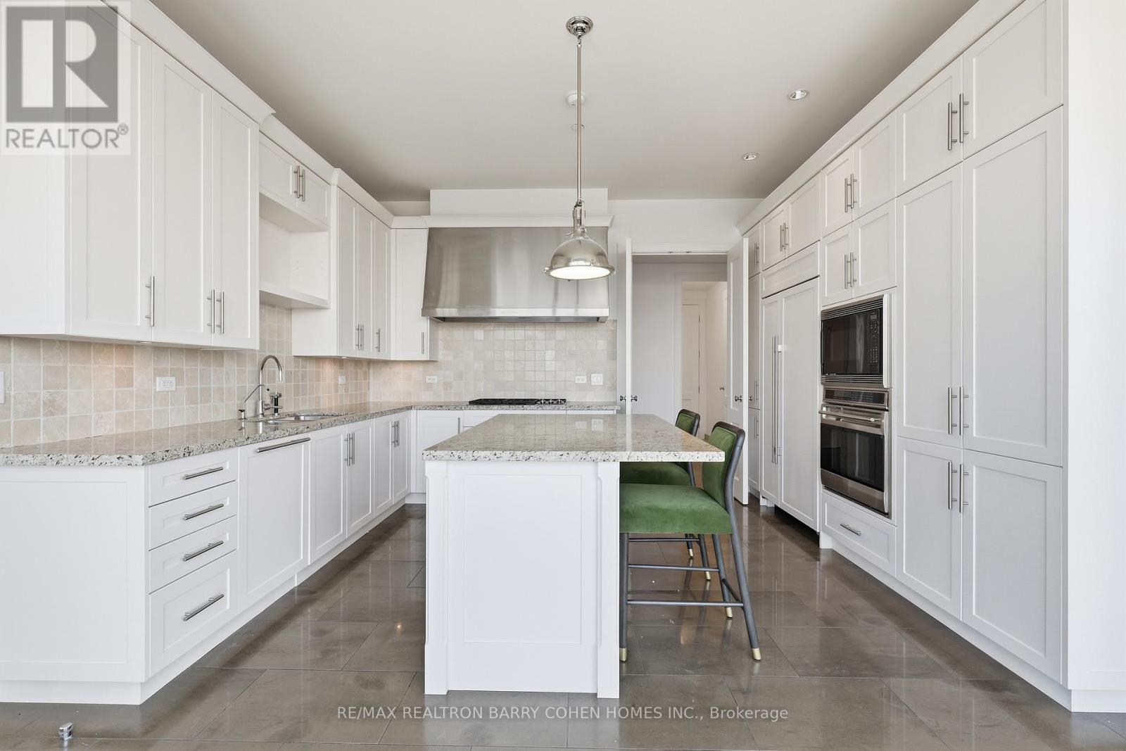 4502 - 183 Wellington Street W, Toronto, Ontario  M5V 0A1 - Photo 12 - C13161722