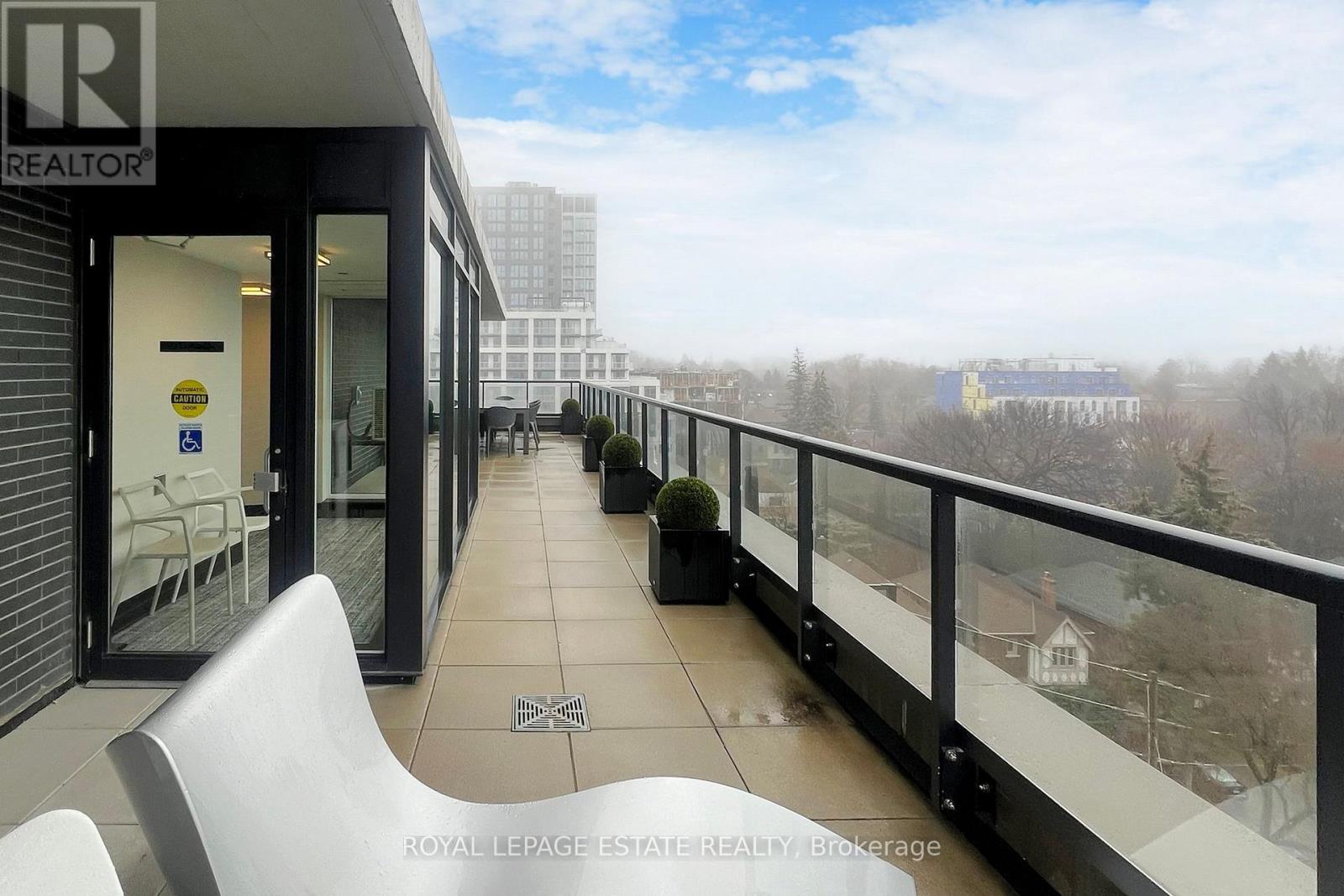 306 - 170 Chiltern Hill Road, Toronto, Ontario M6C 0A9 - Photo 18 - C13161446