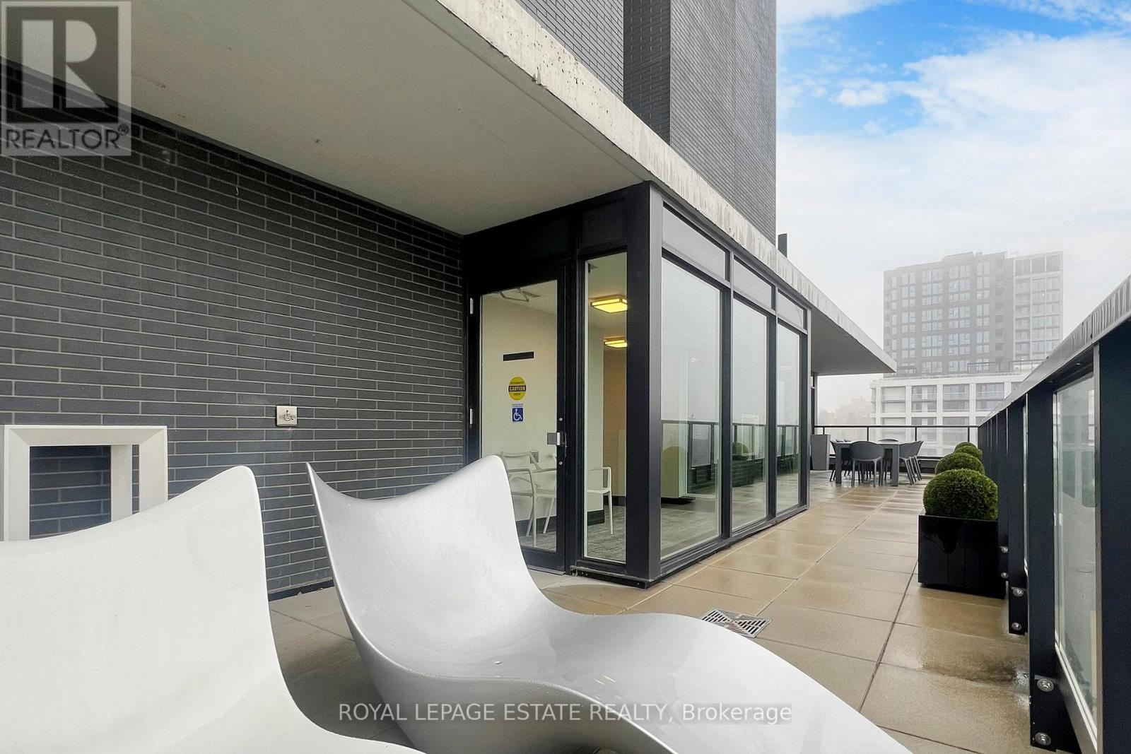 306 - 170 Chiltern Hill Road, Toronto, Ontario M6C 0A9 - Photo 19 - C13161446