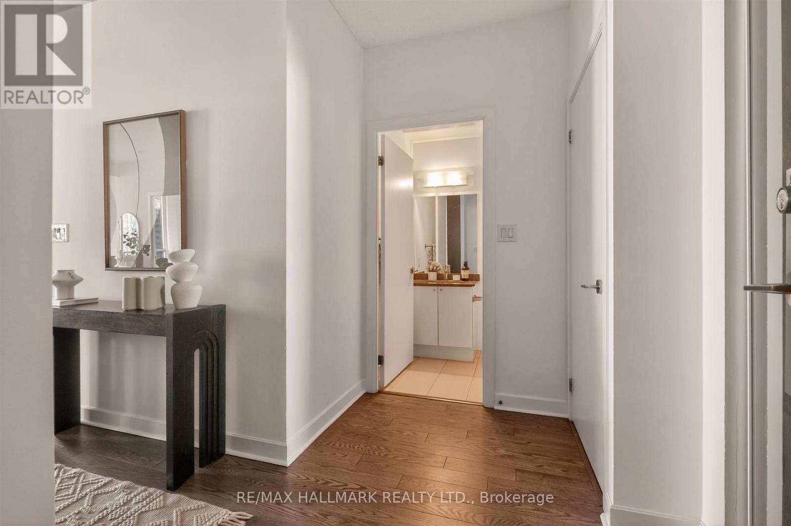 2211 - 18 Harbour Street, Toronto, Ontario  M6J 2Z6 - Photo 17 - C13161784