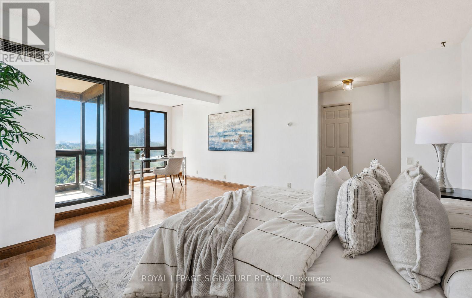 805 - 3 Concorde Place, Toronto, Ontario  M3C 3K7 - Photo 13 - C13161804