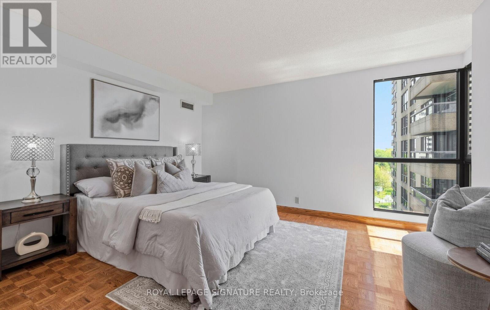 805 - 3 Concorde Place, Toronto, Ontario  M3C 3K7 - Photo 19 - C13161804