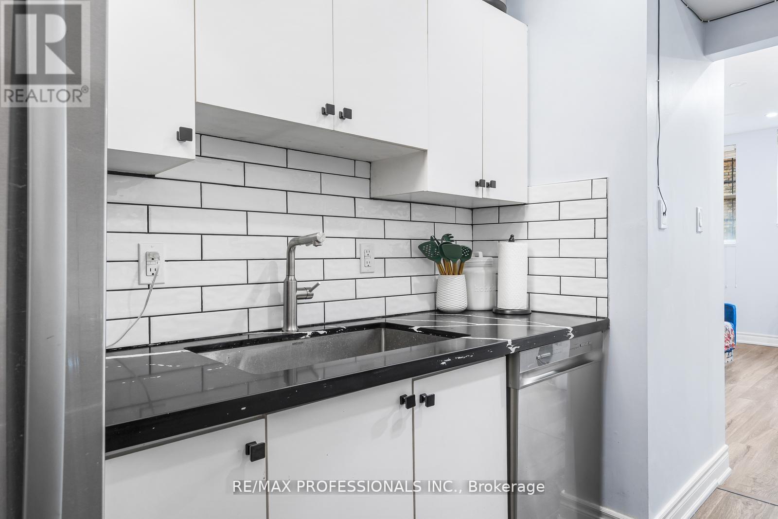 105 - 412 Jarvis Street, Toronto, Ontario M4Y 2G6 - Photo 7 - C13161910