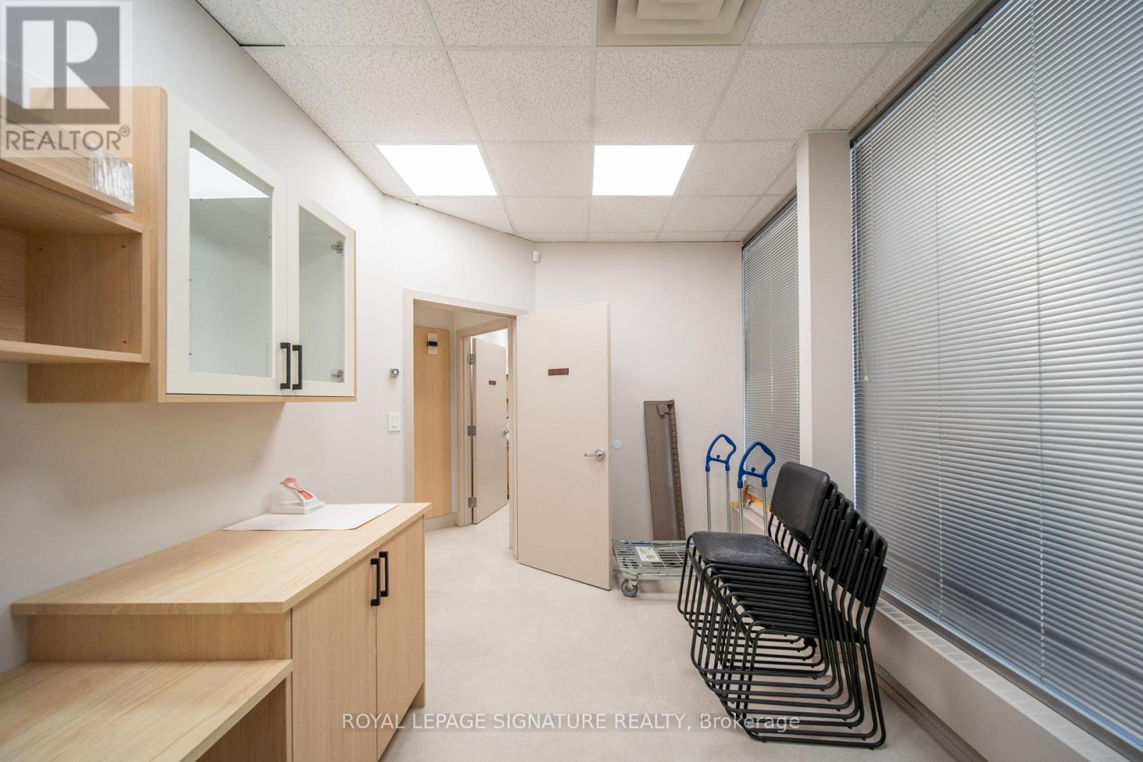 Rm1-4 106 - 55 Town Centre Court, Toronto, Ontario M1P 4X4 - Photo 5 - E13161588