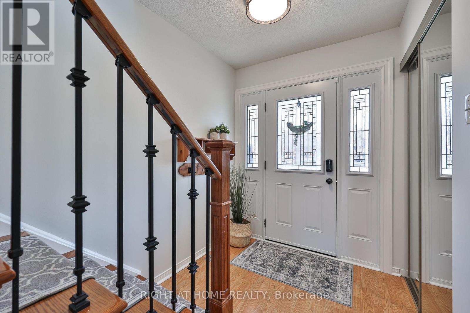 89 Vail Meadows Crescent, Clarington, Ontario  L1C 4T3 - Photo 4 - E13161678