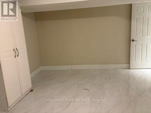 Main+bs - 1320 Dundas Street, Toronto, Ontario M4M 1S6 - Photo 12 - E13161926