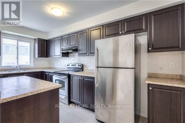 10 Wilkes Crescent, Toronto, Ontario  M1L 0B3 - Photo 4 - E13161946