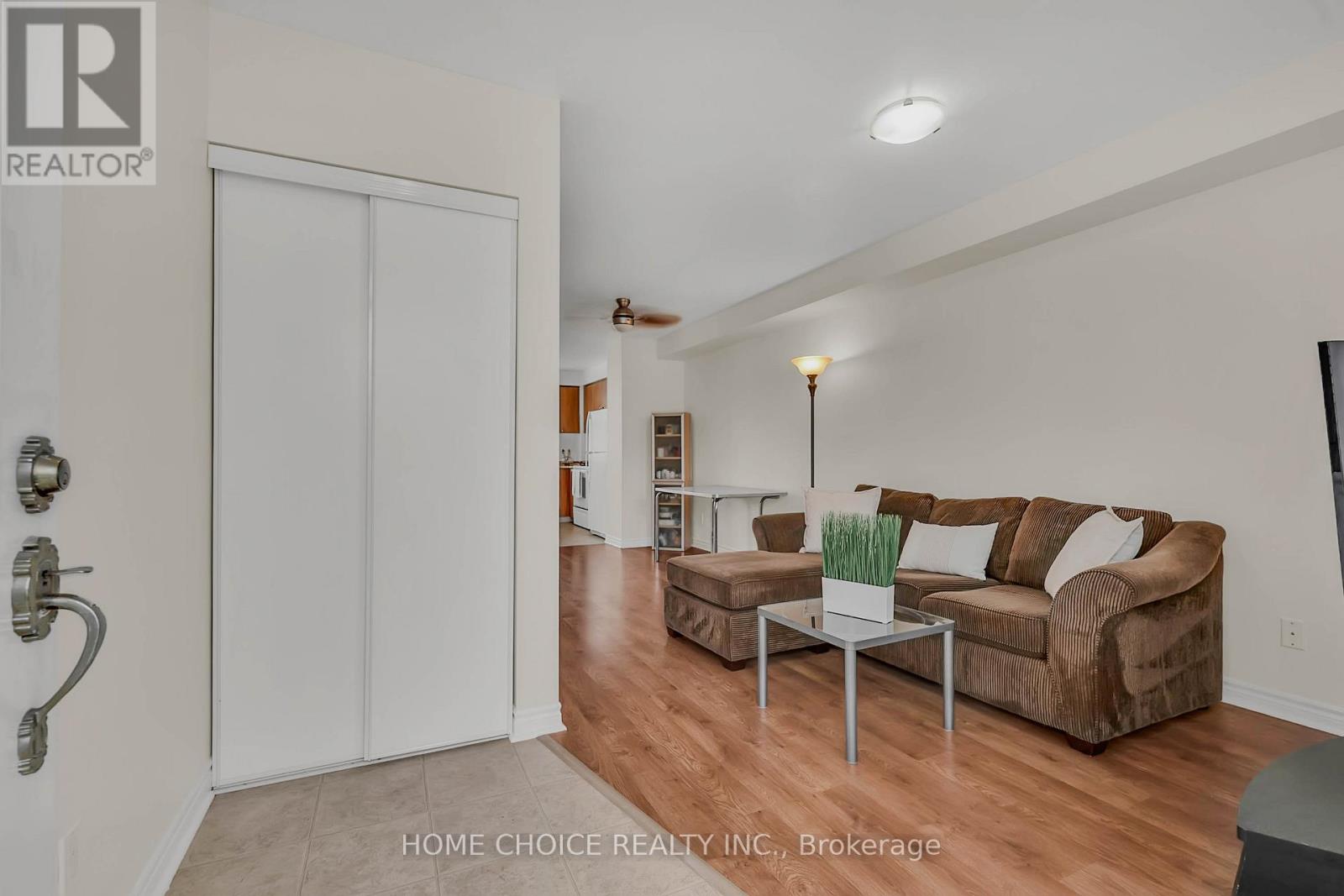 121 - 10 Fairwood Crescent, Toronto, Ontario  M1E 3T1 - Photo 3 - E13028414