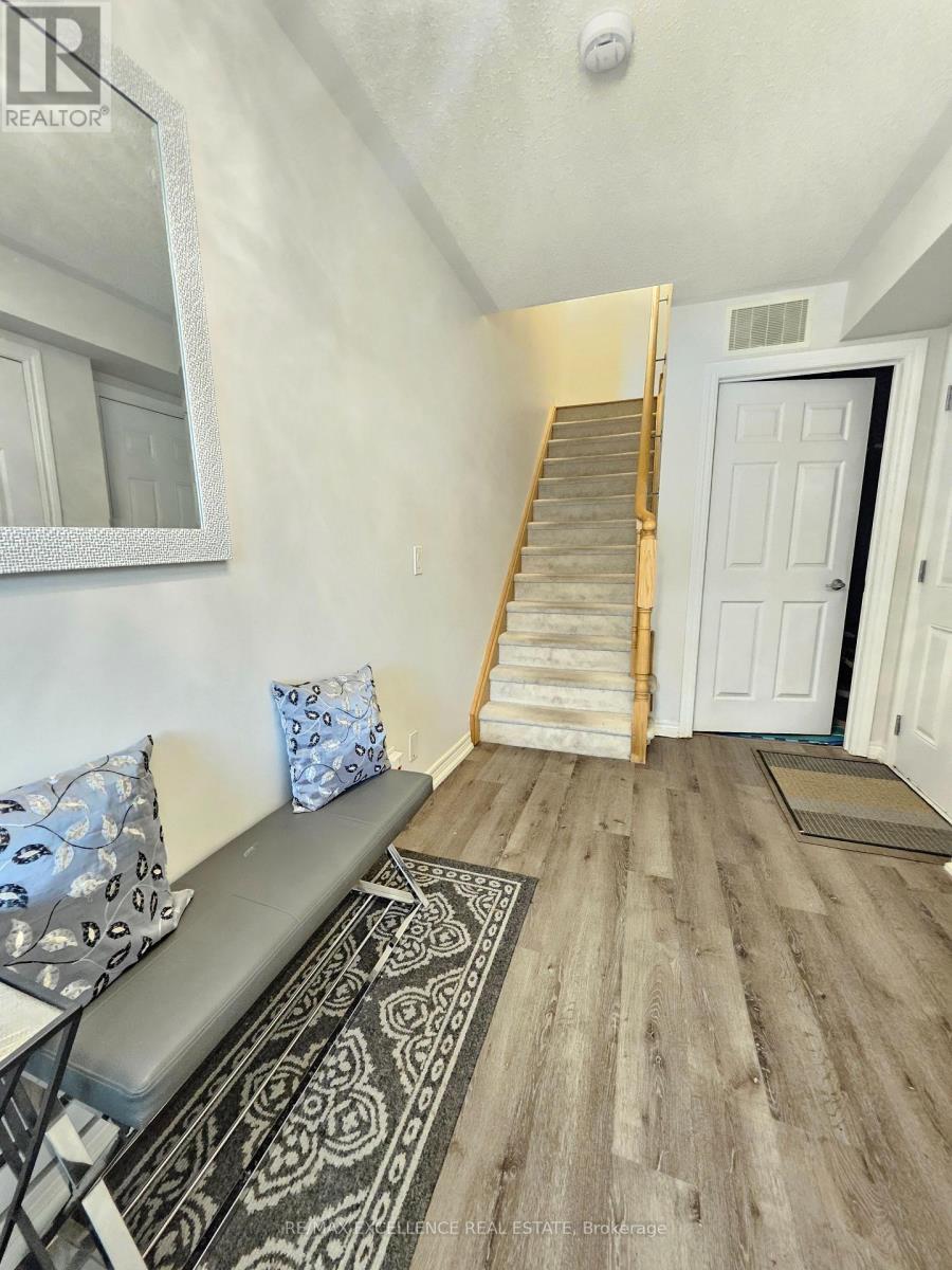 29 Great Gabe Crescent, Oshawa, Ontario  L1L 0G6 - Photo 6 - E13160344