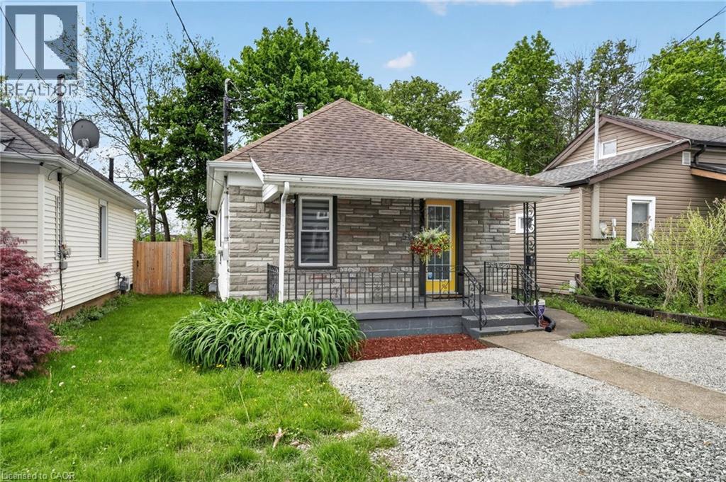 55 Merritt Street, Welland, Ontario  L3C 4T2 - Photo 3 - 40831337
