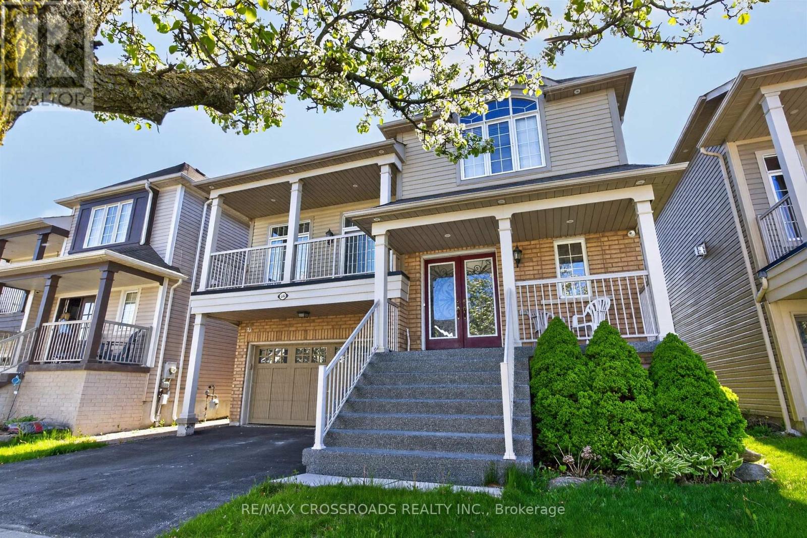 586 Oldman Road, Oshawa, Ontario  L1K 2V9 - Photo 2 - E13098254