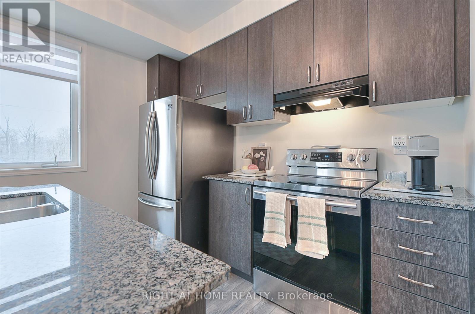 403 - 1148 Dragonfly Avenue, Pickering, Ontario  L1X 0H5 - Photo 12 - E13159342
