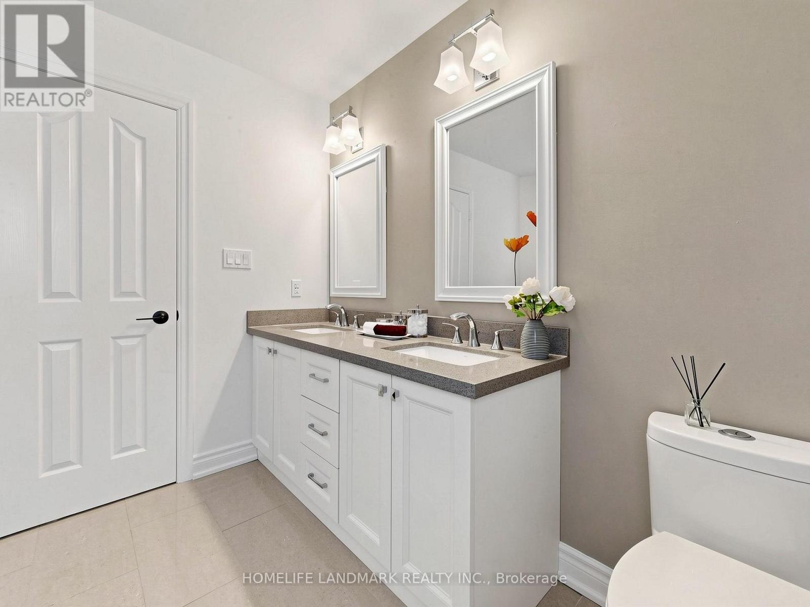11 Headwater Crescent, Richmond Hill, Ontario  L4E 4G1 - Photo 26 - N13155398