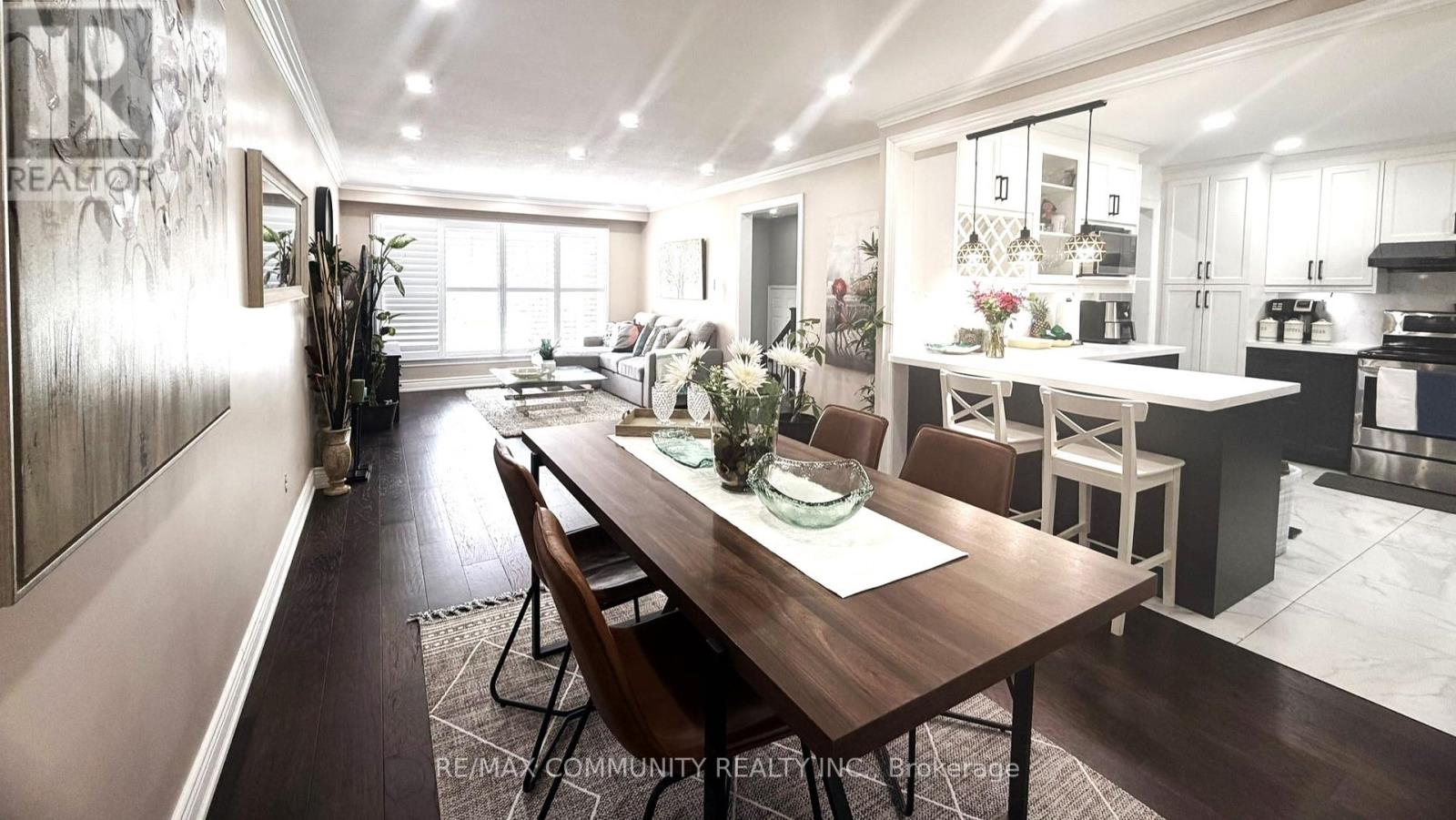 4396 Lawrence Avenue E, Toronto, Ontario  M1E 2T5 - Photo 3 - E13161256
