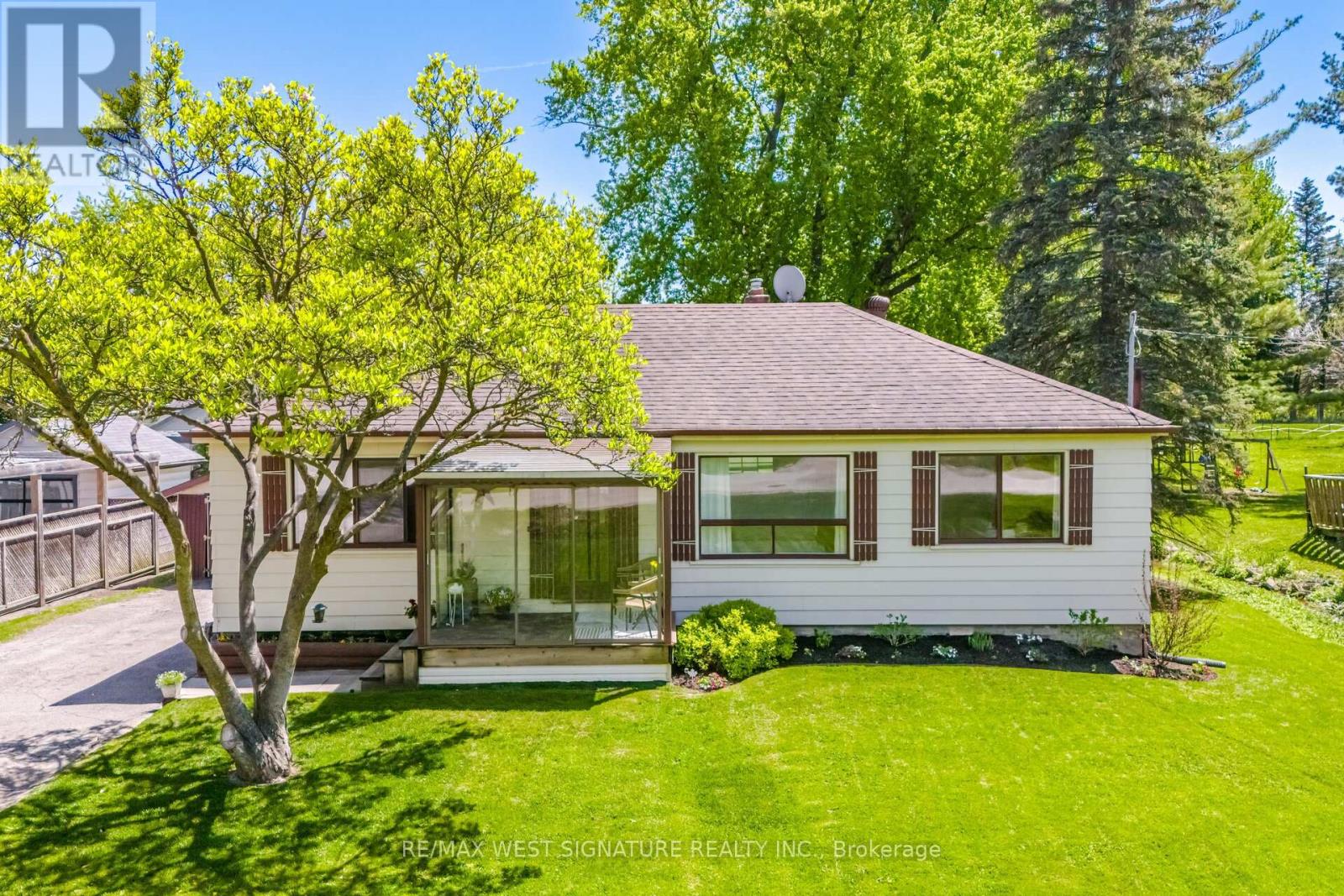 17 Faris Avenue, King, Ontario  L0G 1N0 - Photo 2 - N13160470