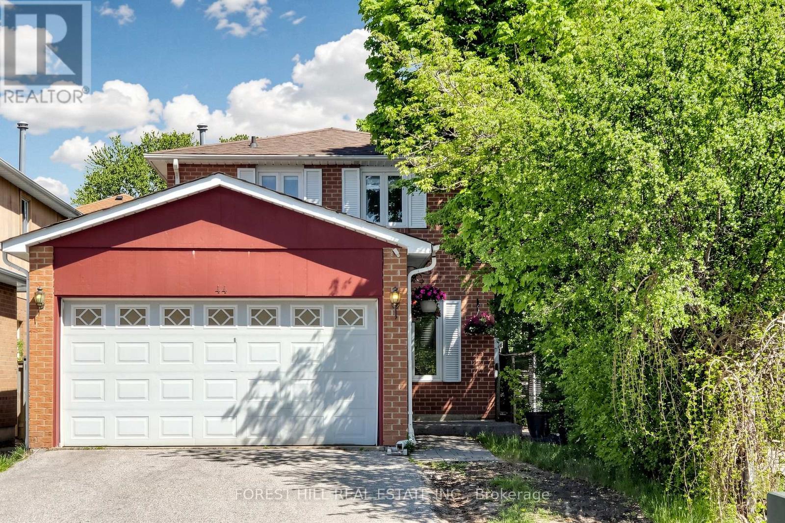 44 Lund Street N, Richmond Hill, Ontario  L4C 5V7 - Photo 6 - N13161842