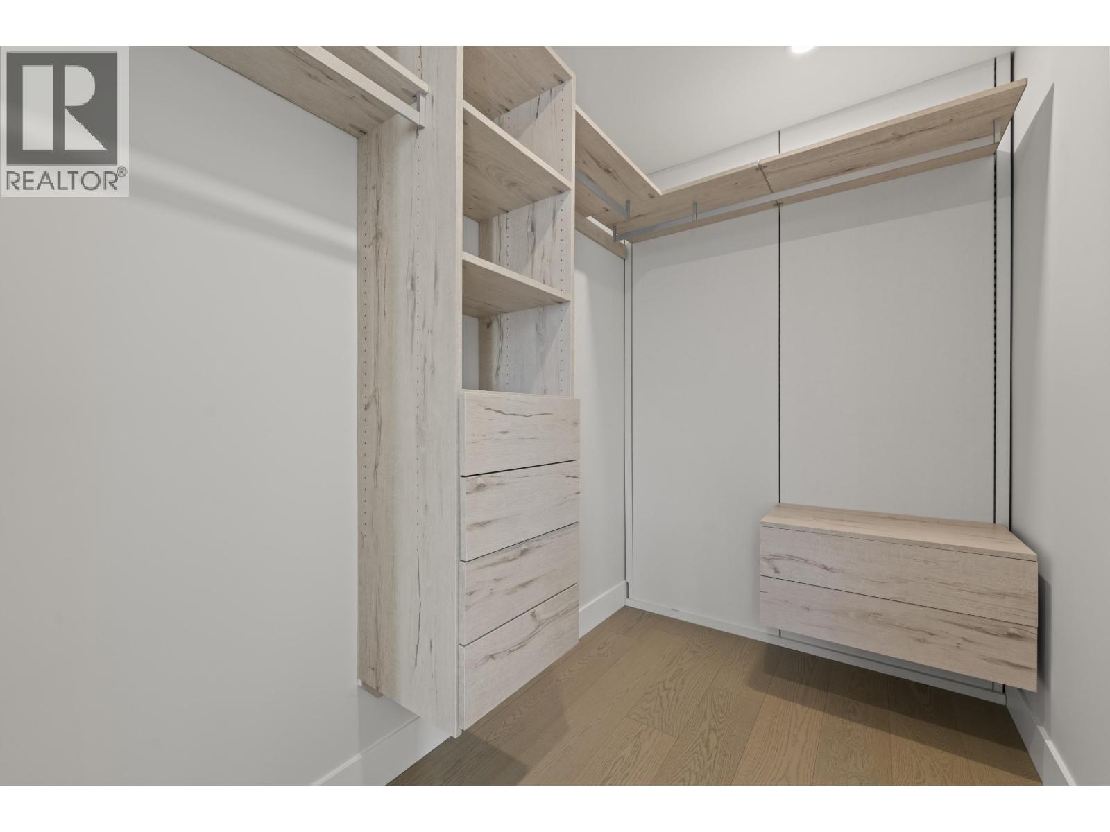 305 423 6th Street, West Vancouver, British Columbia  V7T 0A1 - Photo 36 - R3119236