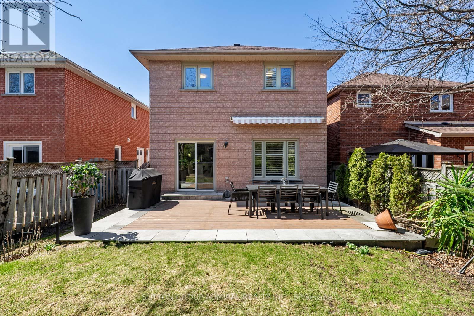 626 College Manor Drive, Newmarket, Ontario  L3Y 8M7 - Photo 41 - N13161848