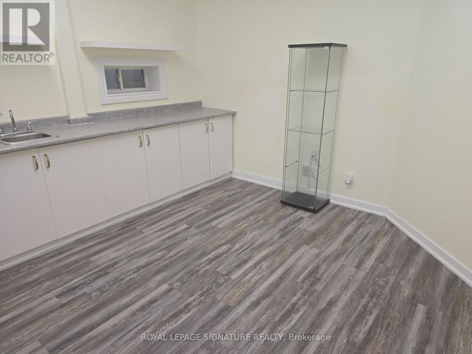 10171 Yonge Street, Richmond Hill, Ontario  L4C 1T5 - Photo 6 - N13161896