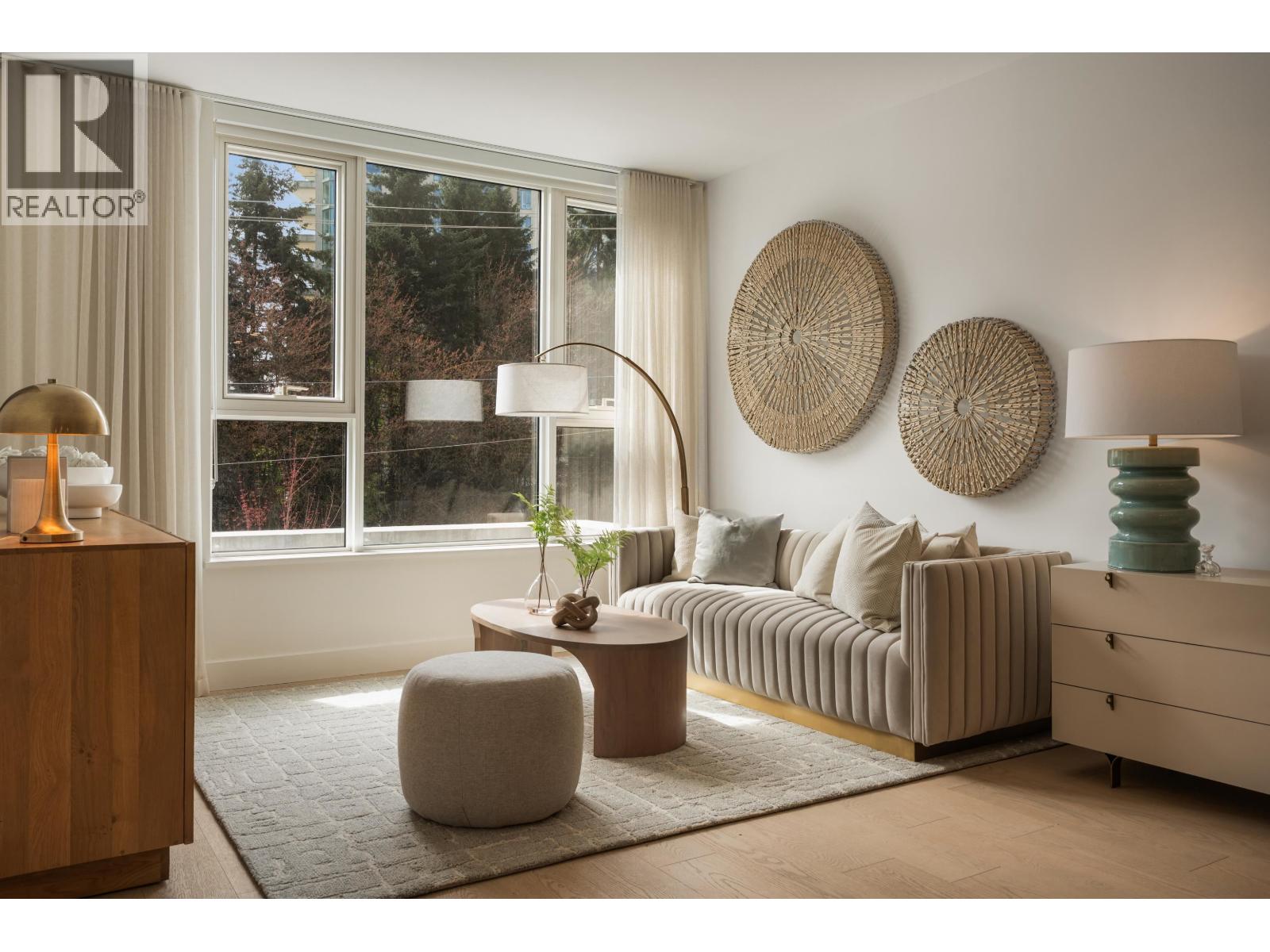 307 423 6th Street, West Vancouver, British Columbia  V7T 0A1 - Photo 9 - R3119235