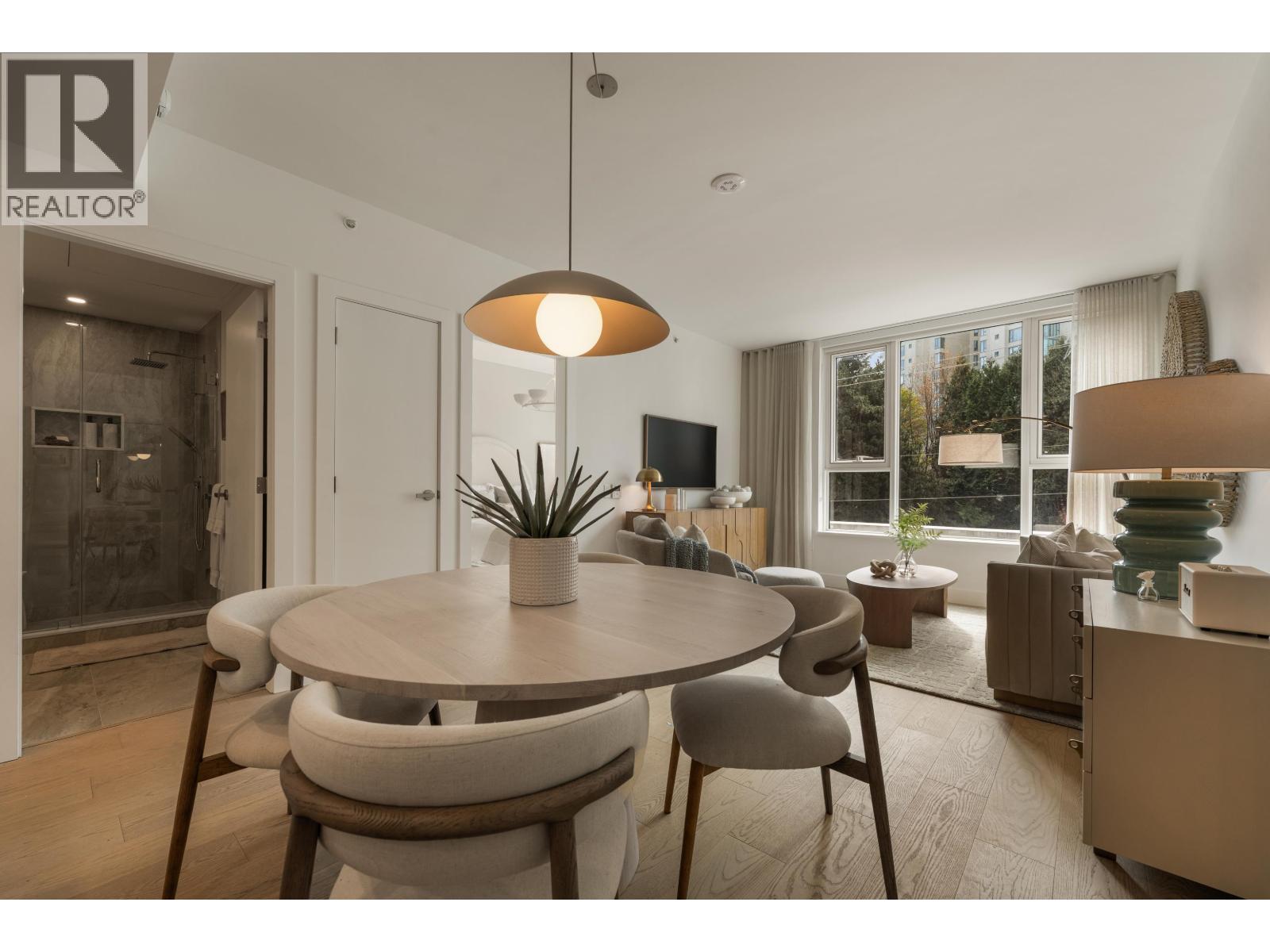 307 423 6th Street, West Vancouver, British Columbia  V7T 0A1 - Photo 21 - R3119235