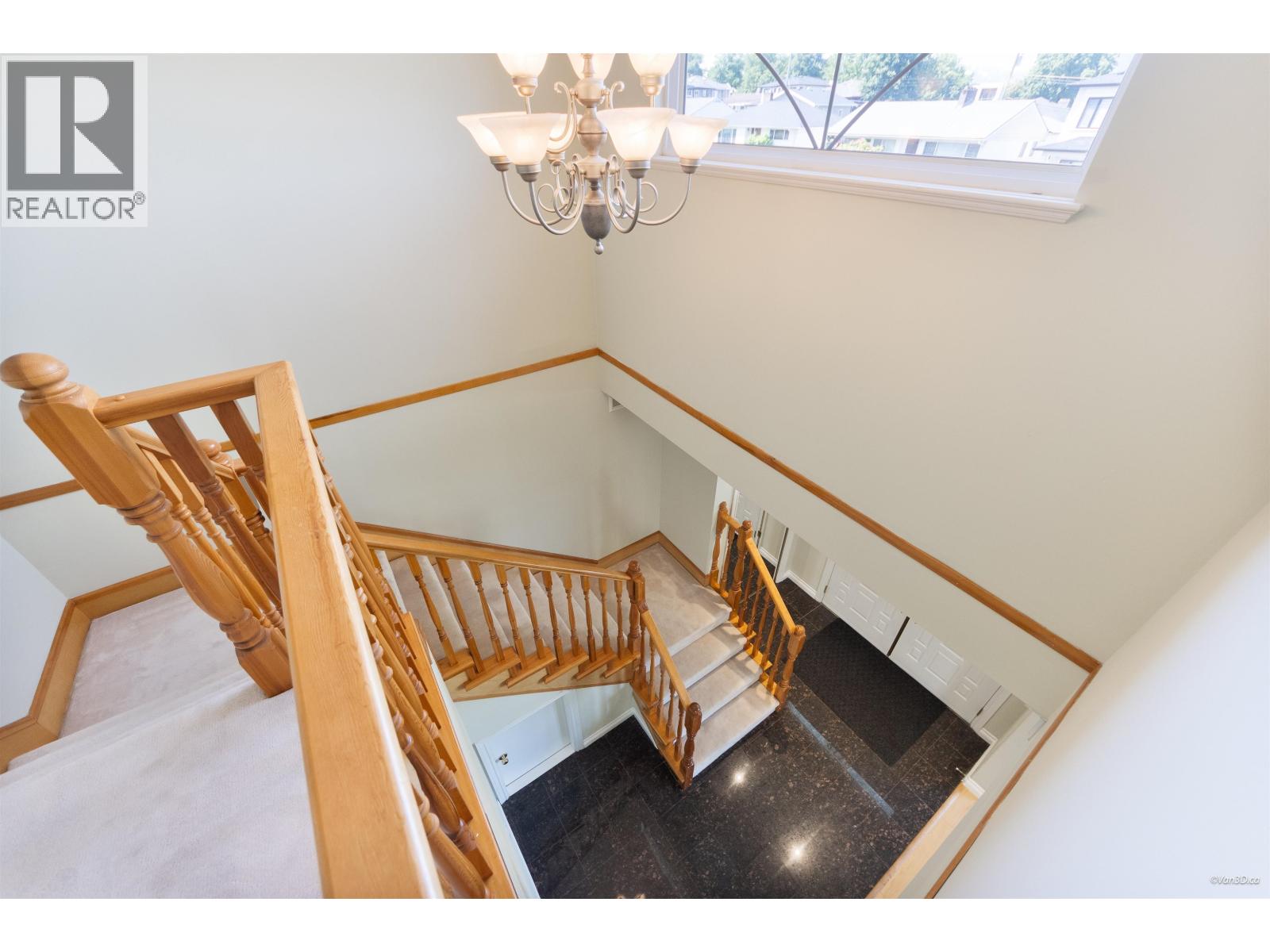 3770 Elmwood Street, Burnaby, British Columbia  V5G 1R7 - Photo 17 - R3126838
