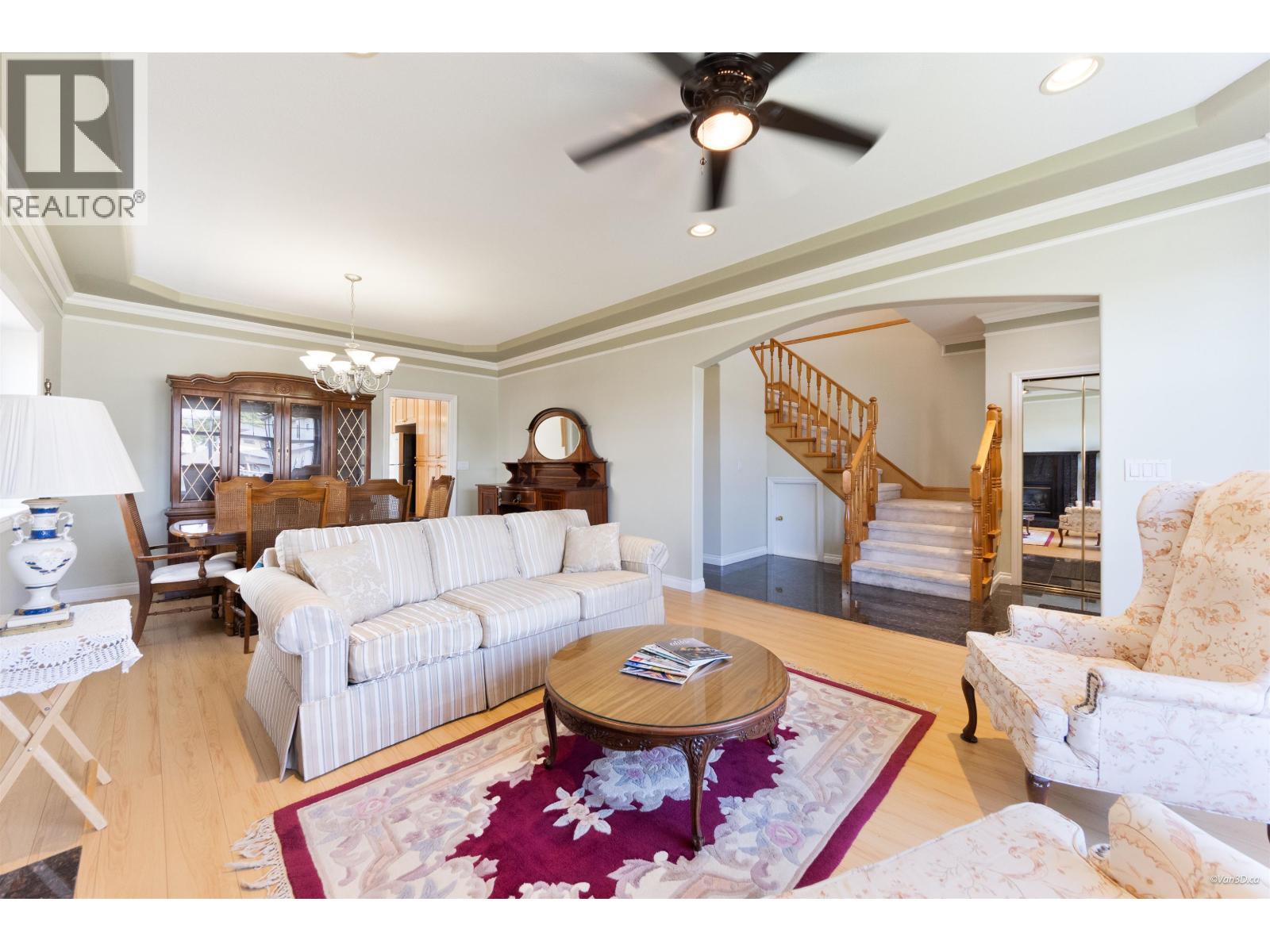 3770 Elmwood Street, Burnaby, British Columbia  V5G 1R7 - Photo 6 - R3126838