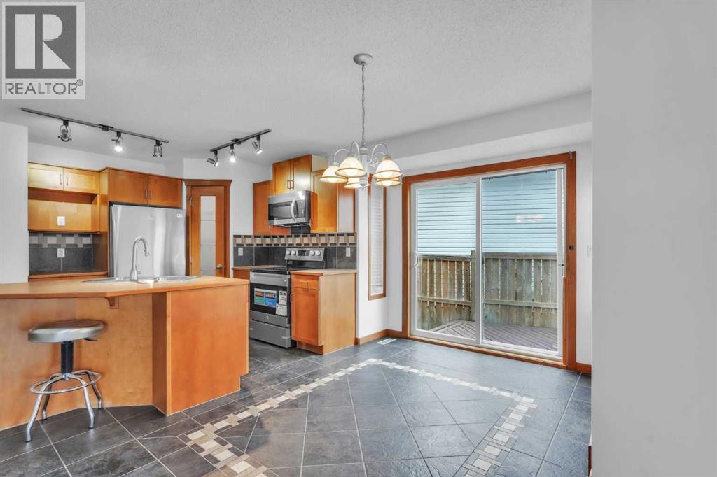 141 Cramond Close SE, Calgary, Alberta  T3M 1C2 - Photo 7 - A2312591