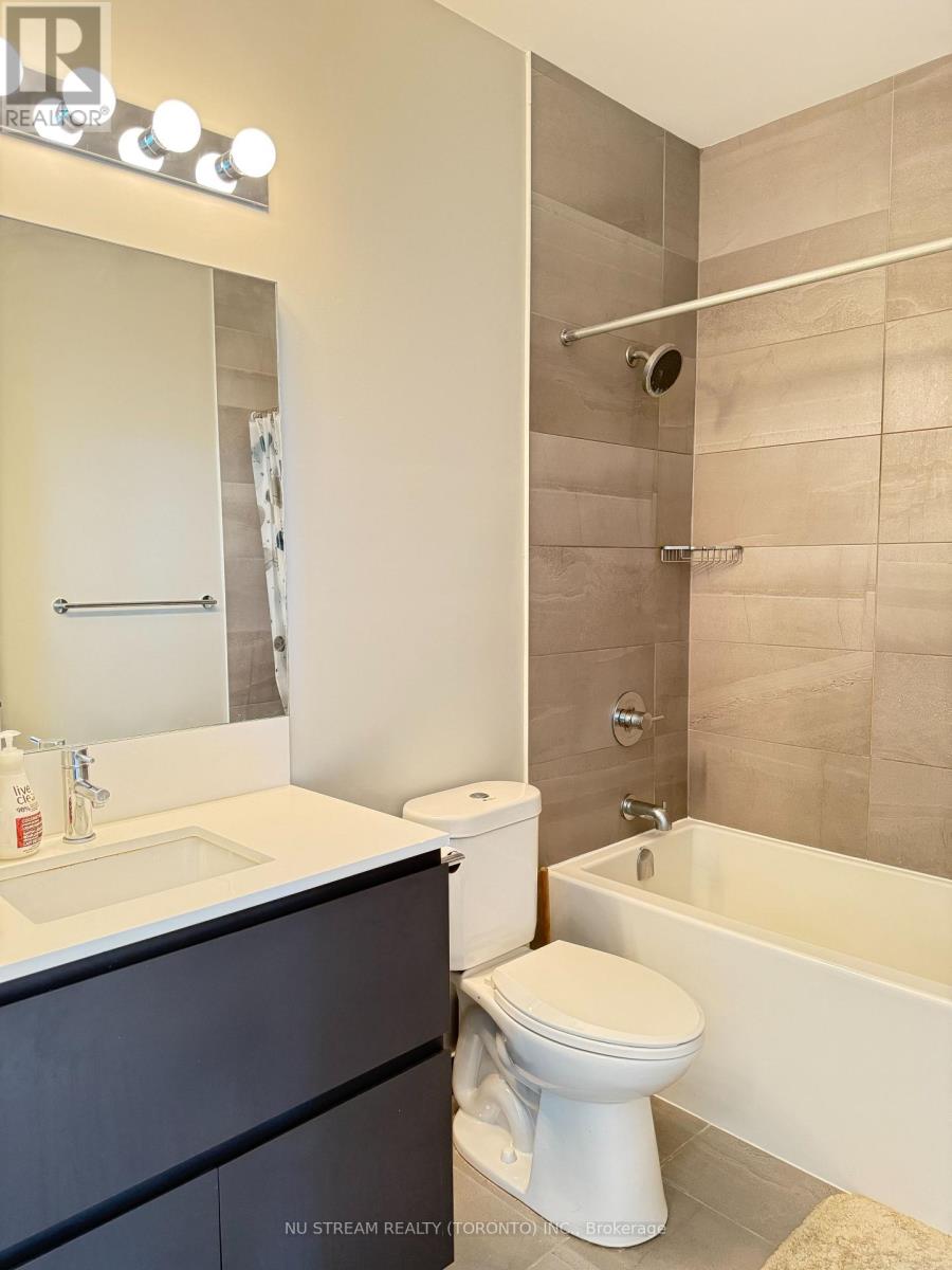 1001 - 15 Water Walk Drive, Markham, Ontario  L6G 0G2 - Photo 10 - N13164264