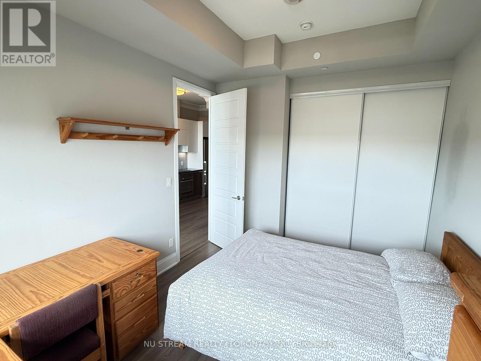 1001 - 15 Water Walk Drive, Markham, Ontario  L6G 0G2 - Photo 11 - N13164264