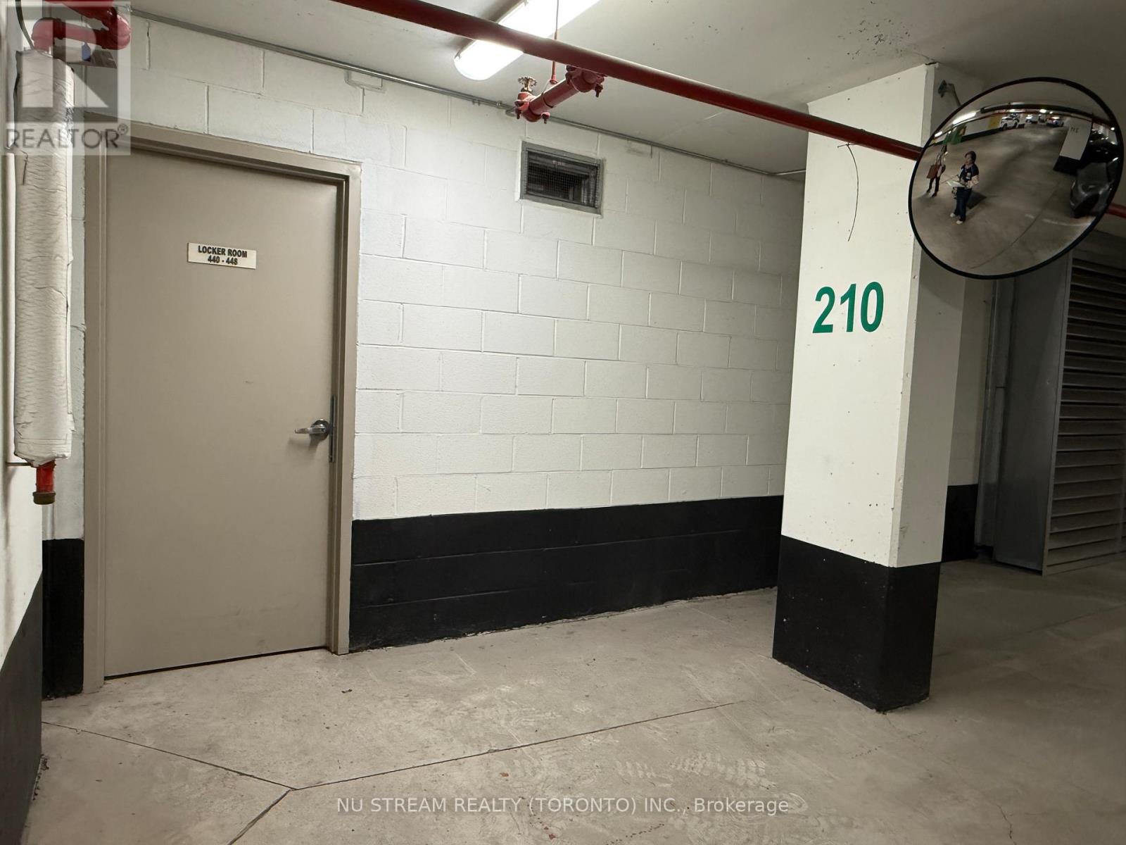 1001 - 15 Water Walk Drive, Markham, Ontario  L6G 0G2 - Photo 32 - N13164264