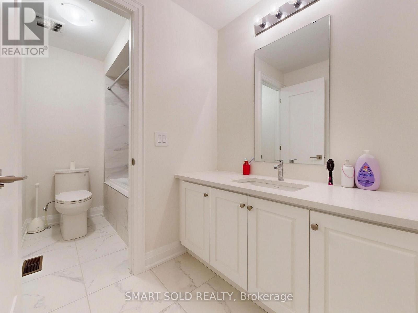 181 Milky Way Drive, Richmond Hill, Ontario  L4C 5H3 - Photo 31 - N13161664
