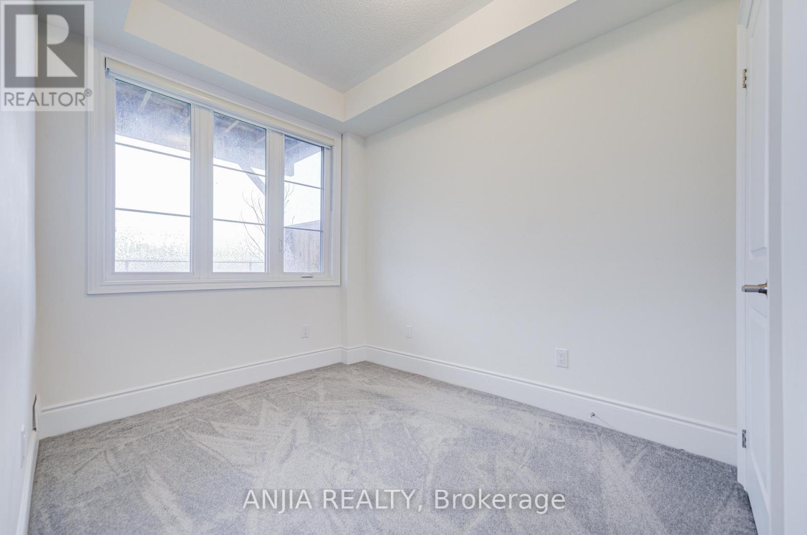 329 Swan Park Road, Markham, Ontario  L6E 0H5 - Photo 7 - N13161780