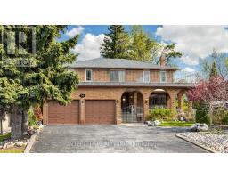 76 SPRUCE AVENUE, Richmond Hill, Ontario
