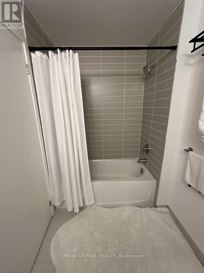 801 - 8119 Birchmount Road, Markham, Ontario  L6G 0H5 - Photo 4 - N13161650