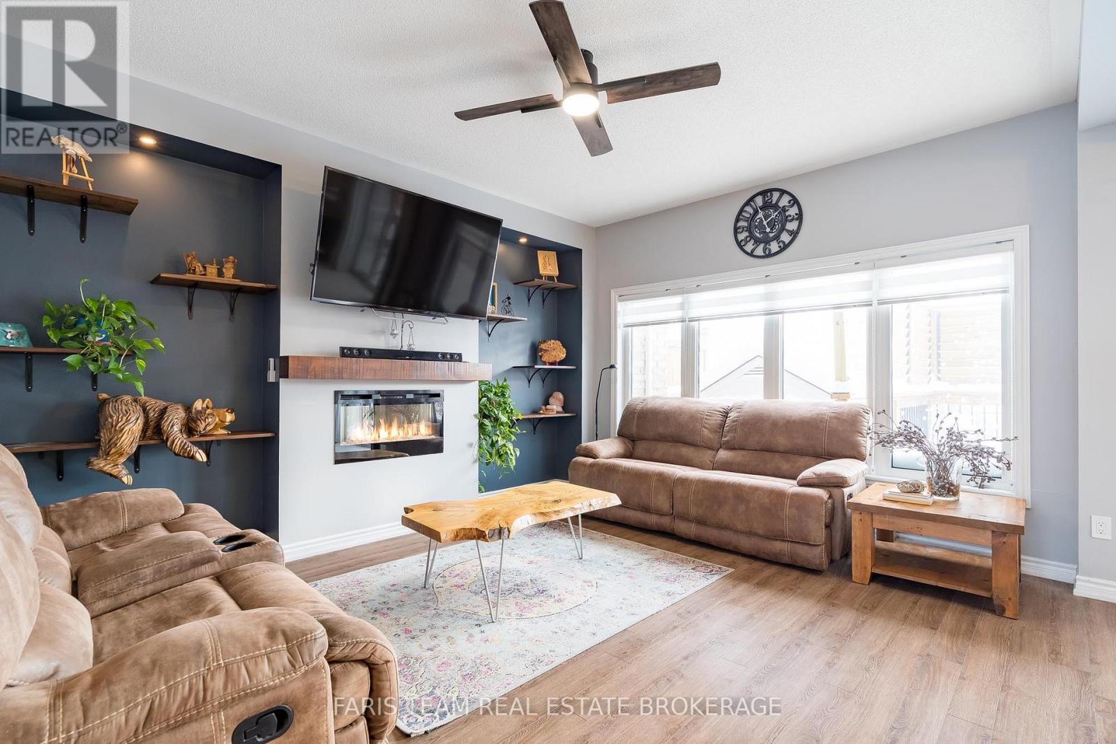 33 Bianca Crescent, Wasaga Beach, Ontario  L9Z 0H6 - Photo 16 - S13124142