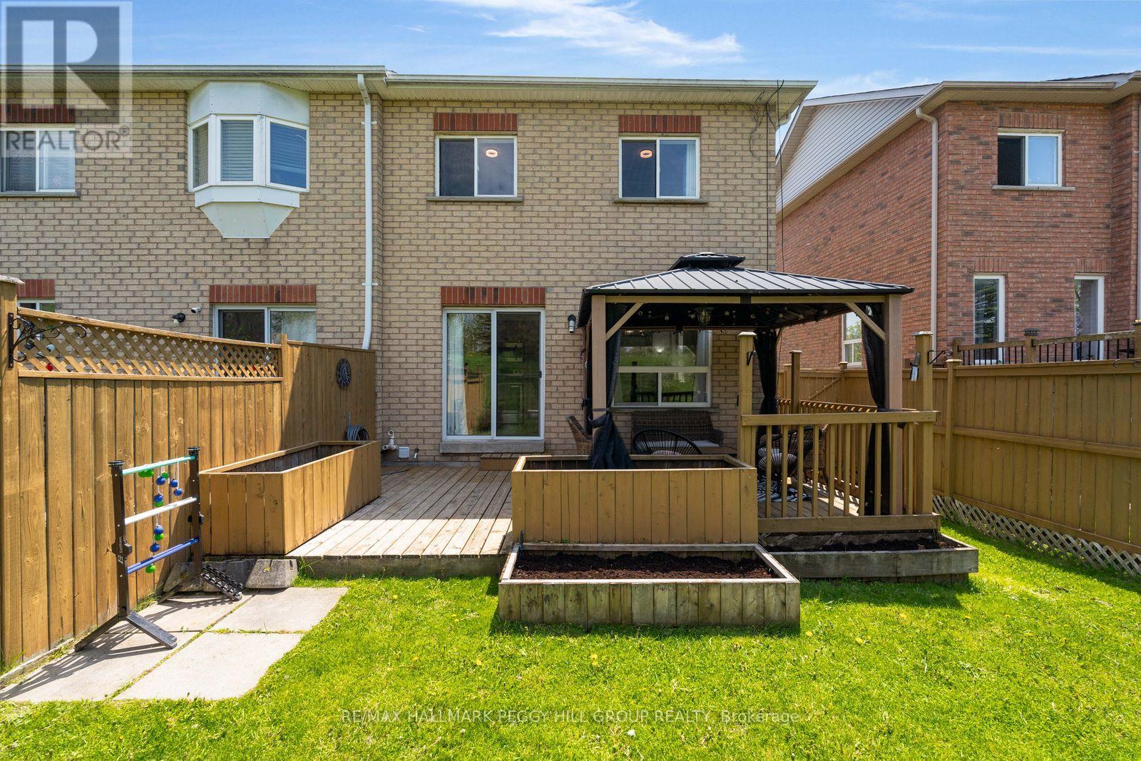 22 Gadwall Avenue, Barrie, Ontario  L4N 8X6 - Photo 14 - S13161360
