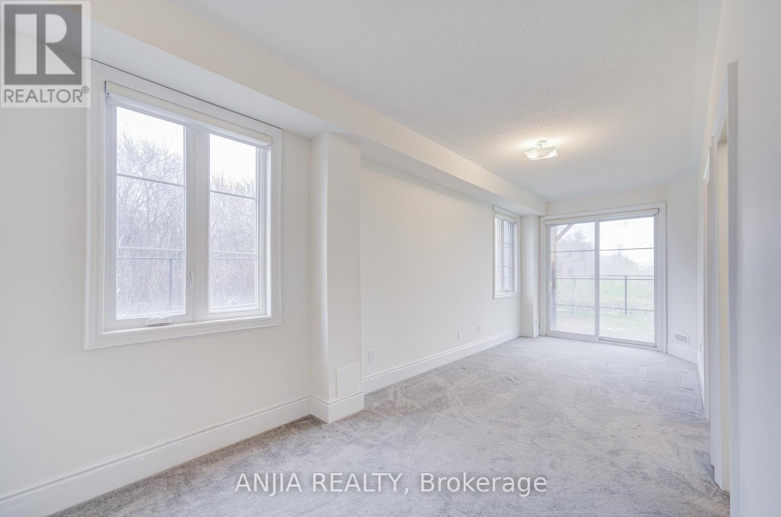 329 Swan Park Road, Markham, Ontario  L6E 0H5 - Photo 5 - N13161780