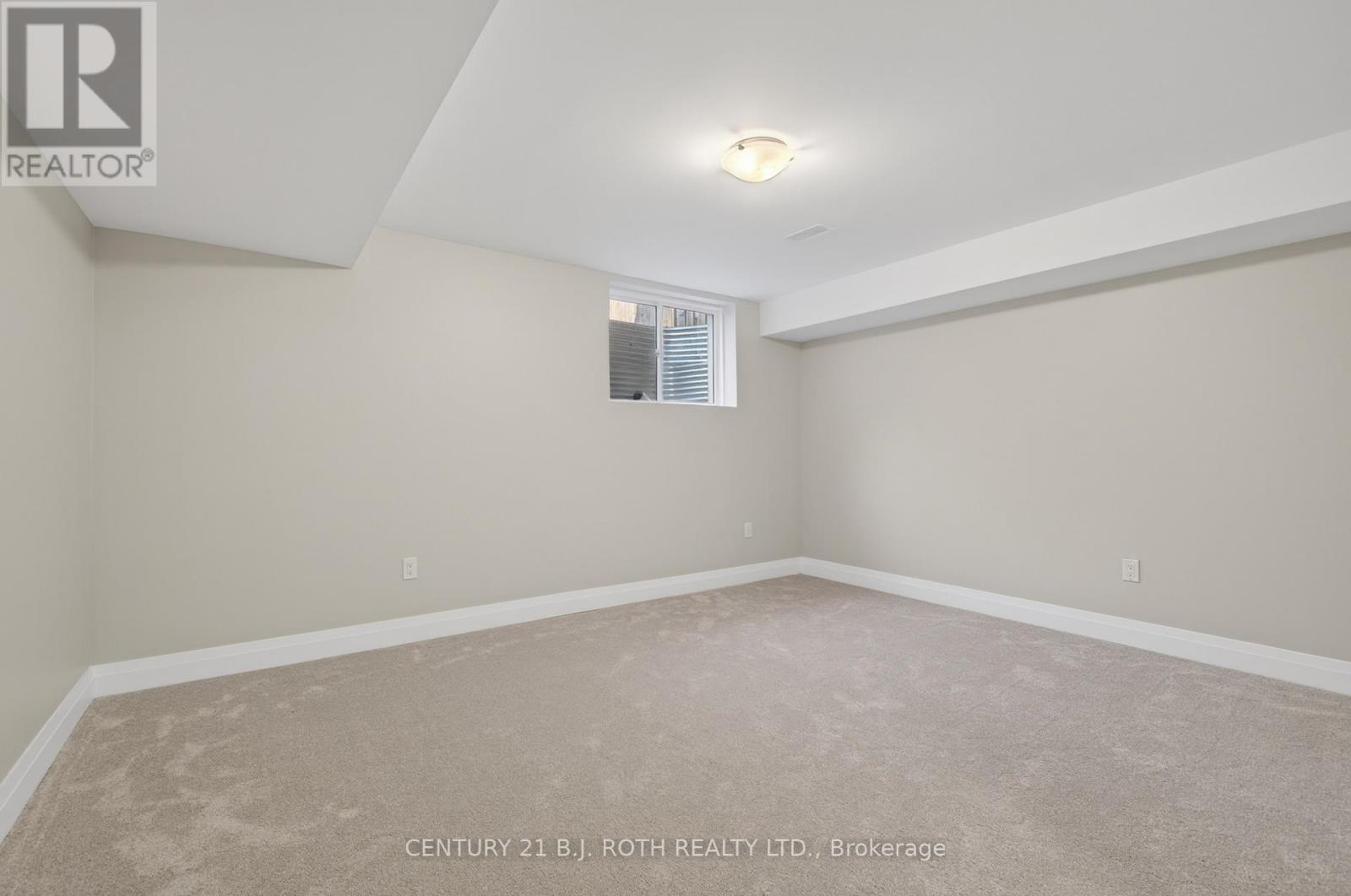 18 Stonehart Lane, Barrie, Ontario  L4M 7E8 - Photo 32 - S13161240