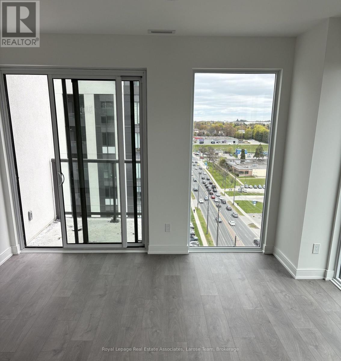 A1408 - 715 Davis Drive, Newmarket, Ontario L3Y 0J2 - Photo 7 - N13161798