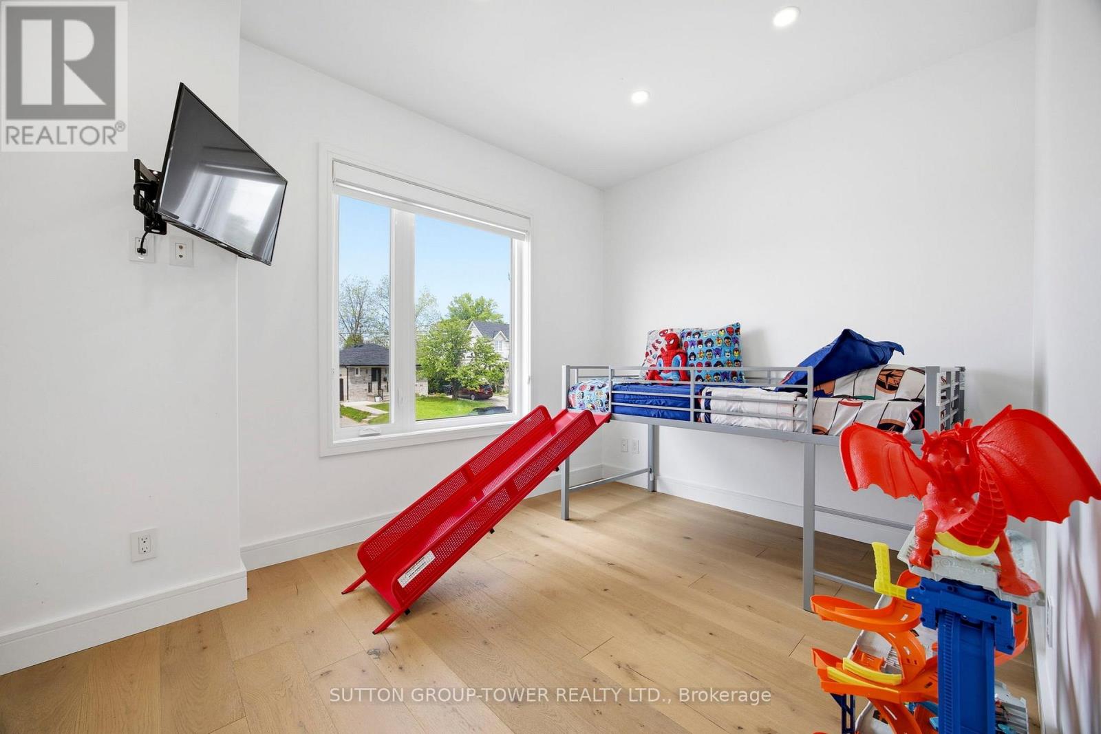 33 Wickford Drive, Toronto, Ontario  M6L 1K9 - Photo 29 - W13161450