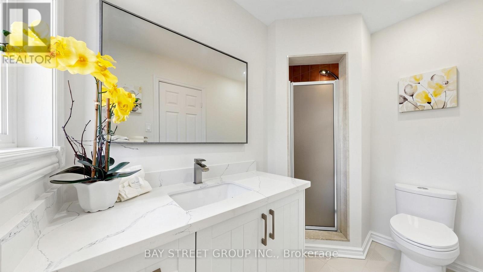 1742 Sir Monty's Drive, Mississauga, Ontario  L5N 4R6 - Photo 27 - W13160198