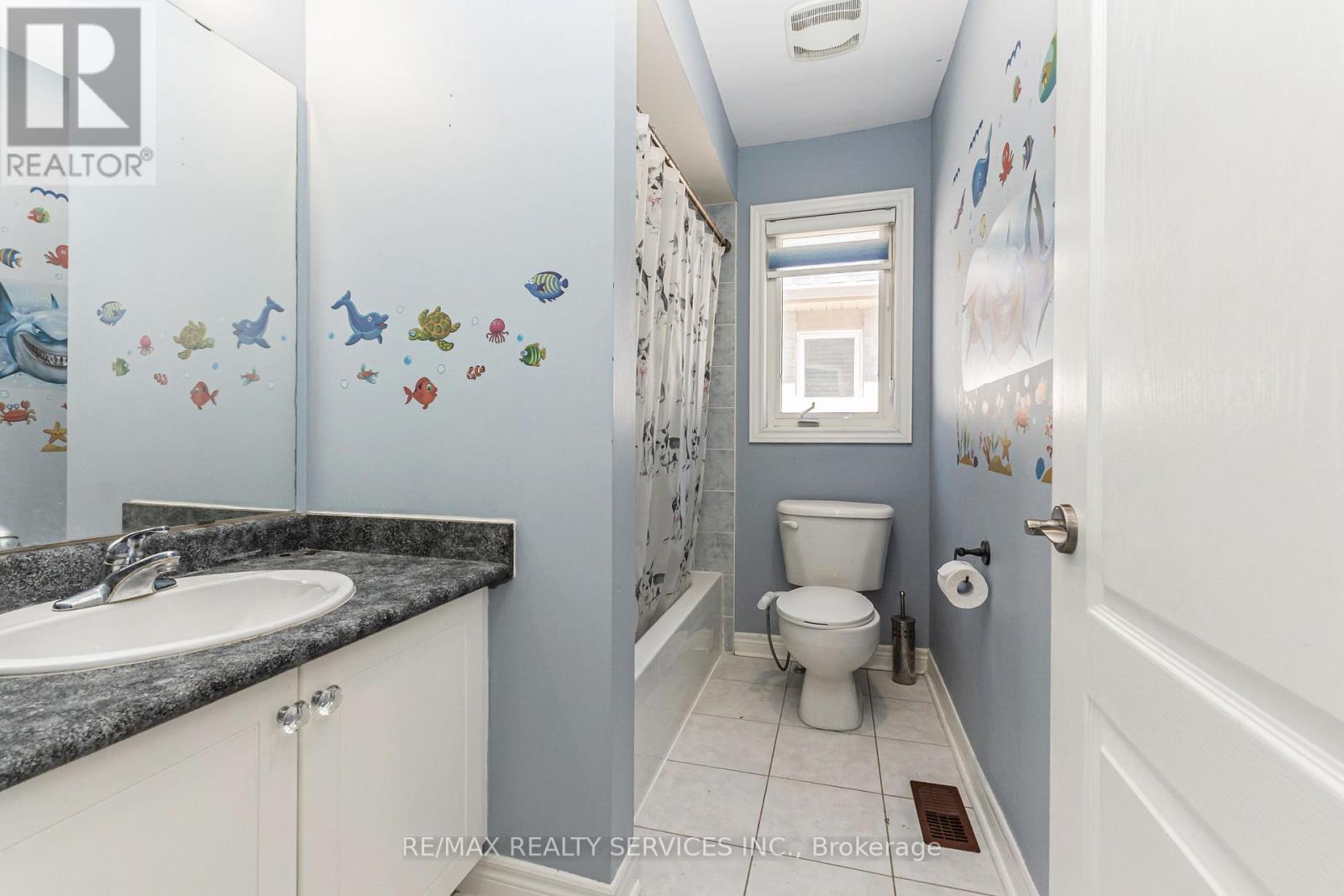 29 Sir Jacobs Crescent, Brampton, Ontario  L7A 3V2 - Photo 32 - W13161468