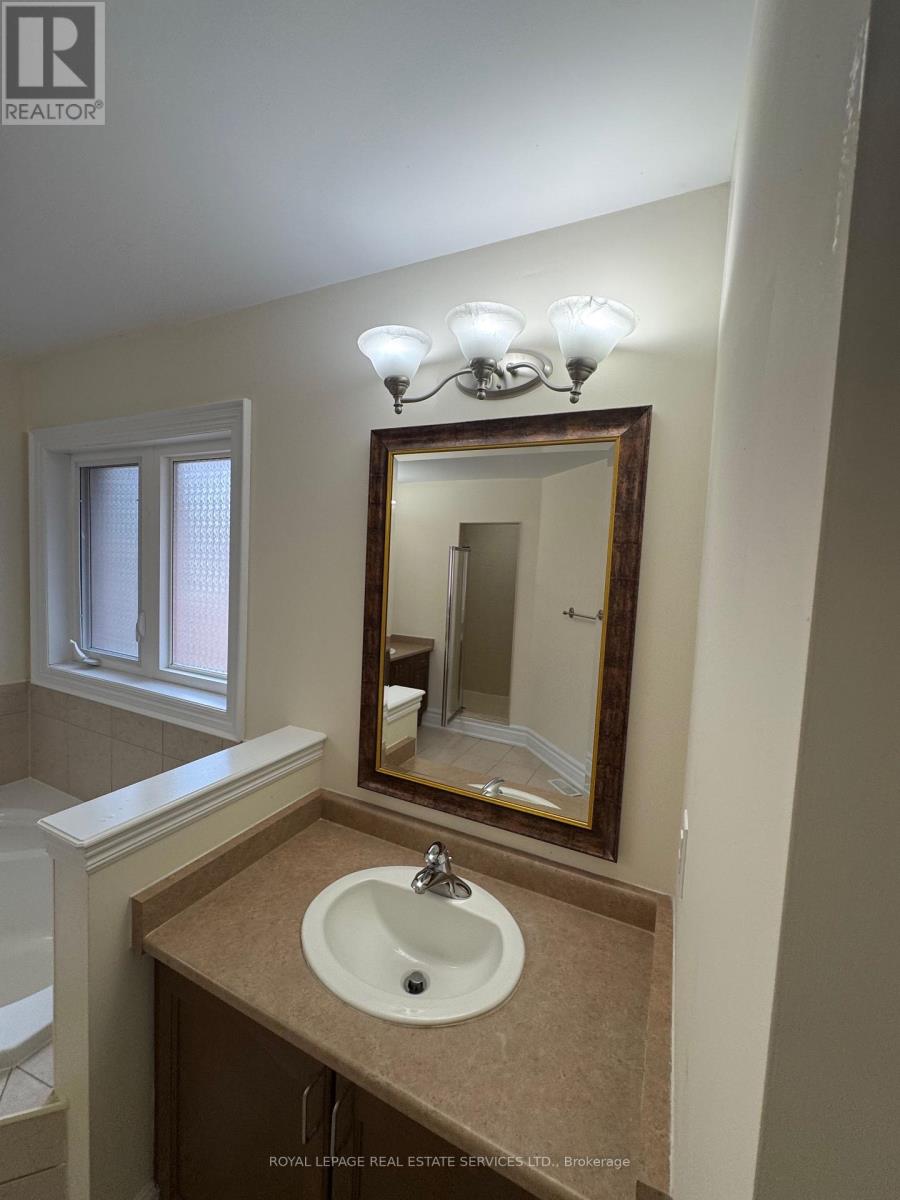 261 Nautical Boulevard, Oakville, Ontario  L6L 0B9 - Photo 21 - W13161210